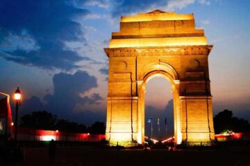 4 hours Delhi night tour _ with transfers